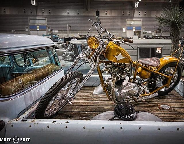 Getting you all stoked for the upcoming riding season with some “killa” custom builds from the MOONEYES show in Yokohama, Japan 1/3

<a href="/mooneyesjp/">MOONEYES</a> @revolutionmotorcyclemag <a href="/officialtriumph/">Triumph Motorcycles</a> <a href="/triumphcanada/">Triumph Canada</a> 
#moto #motoculture #motolife #motorcycles #vintageb… ift.tt/2Cw9oWq