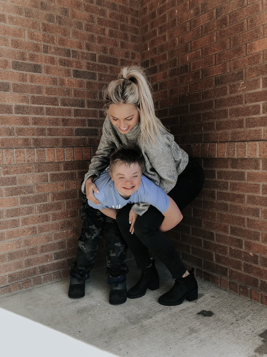 World Down Syndrome Day✨ 
show them some love today and everyday!!♡