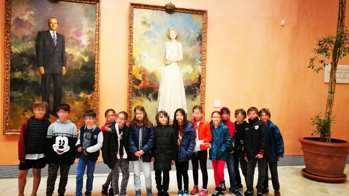 ColeEstudiantes's tweet photo. Descubren cómo la relación arte-naturaleza ha marcado la creación artística del ser humano en la visita guiada 'Nosotros y la #naturaleza' en el @museothyssen.
4ºDePrimaria #LearningByDiscovering https://t.co/VnLIn42wmC