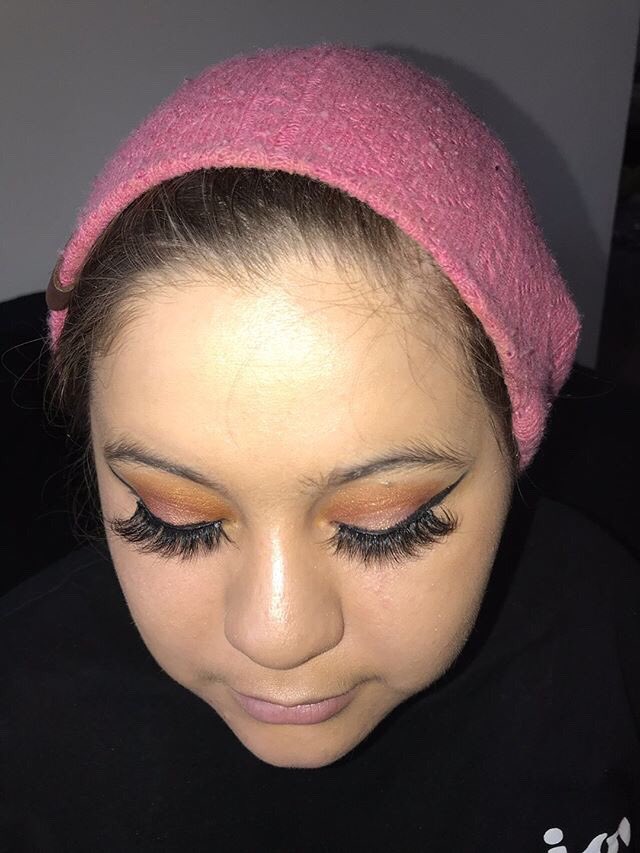 blkcreators's tweet photo. Good Afternoon Entrepreneurs, 
@21_slime has high quality lashed for a very affordable price. They are shipped worldwide so there’s no problem in getting your own. Check out @ladies.choice.lashes on Instagram for these amazing lashes. #BlackCreatorsNetwork https://t.co/RyV2icxtu4