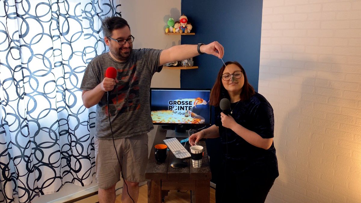 assemblagereq's tweet image. Dans une nouvelle édition d'Une grosse pointe all-dressed, @mathieuplante et @_TanyaBeaudin goûtent aux thés de feuilles de café @WizeMonkey. Disponible en audio et vidéo sur assemblagerequis.com. Abonnez-vous, aimez et partagez!