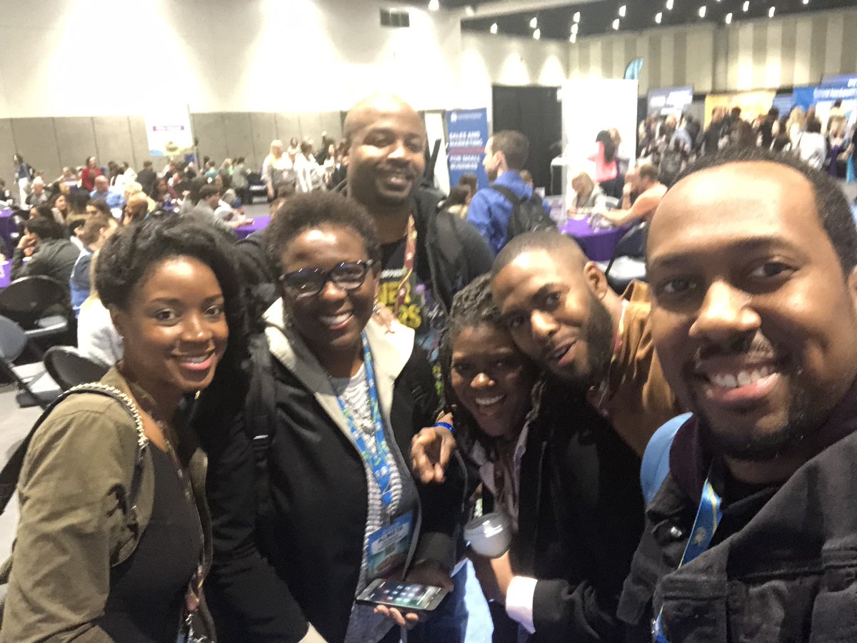 jasonythomas's tweet image. Day number 2 on #twitter still connecting with folks at #SMMW19 #sandiego