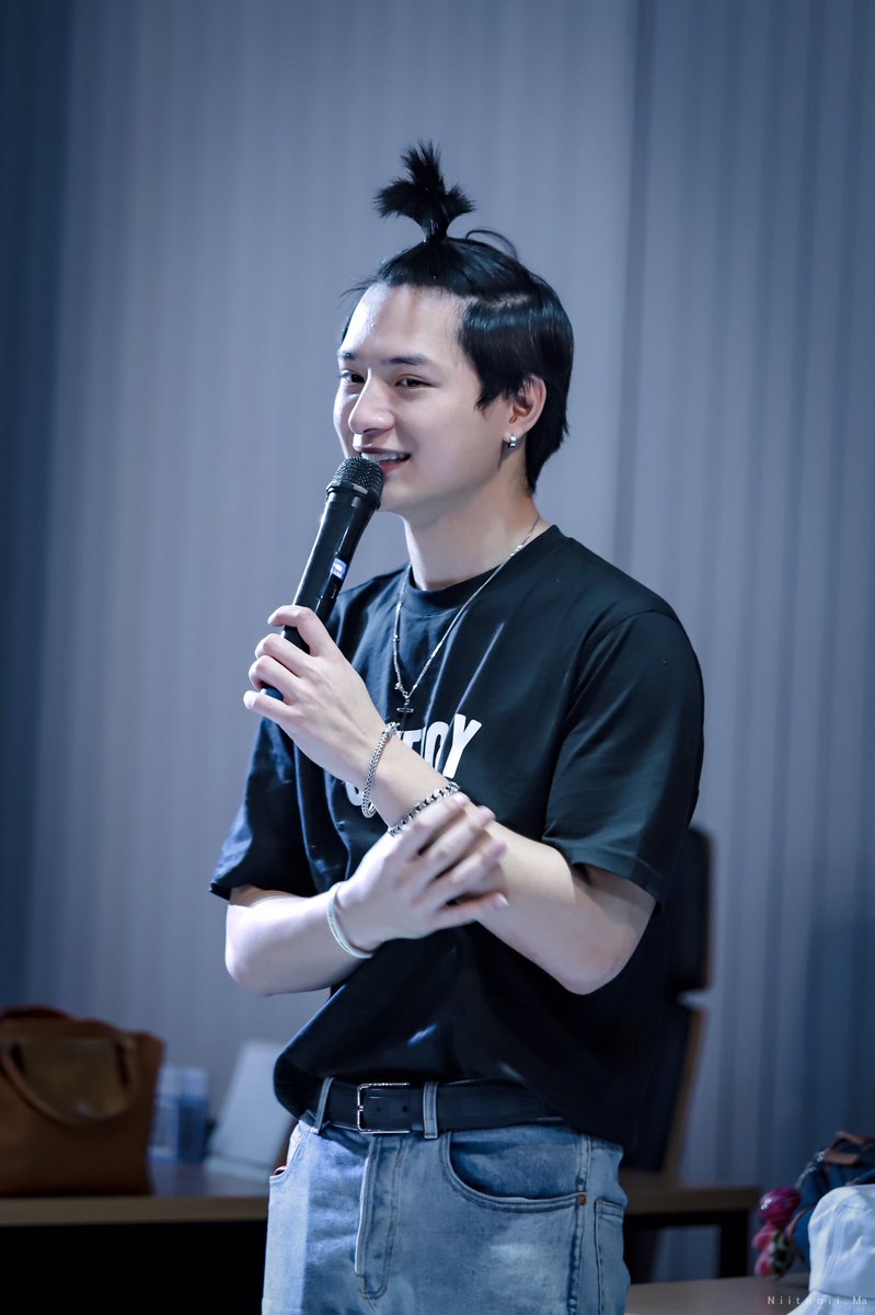 niitnoii's tweet image. เด็กจุกน่าร้ากกกกกกก 
รักนะเด็กจุก @kristtps @krist_est 
#KristPerawat #ย