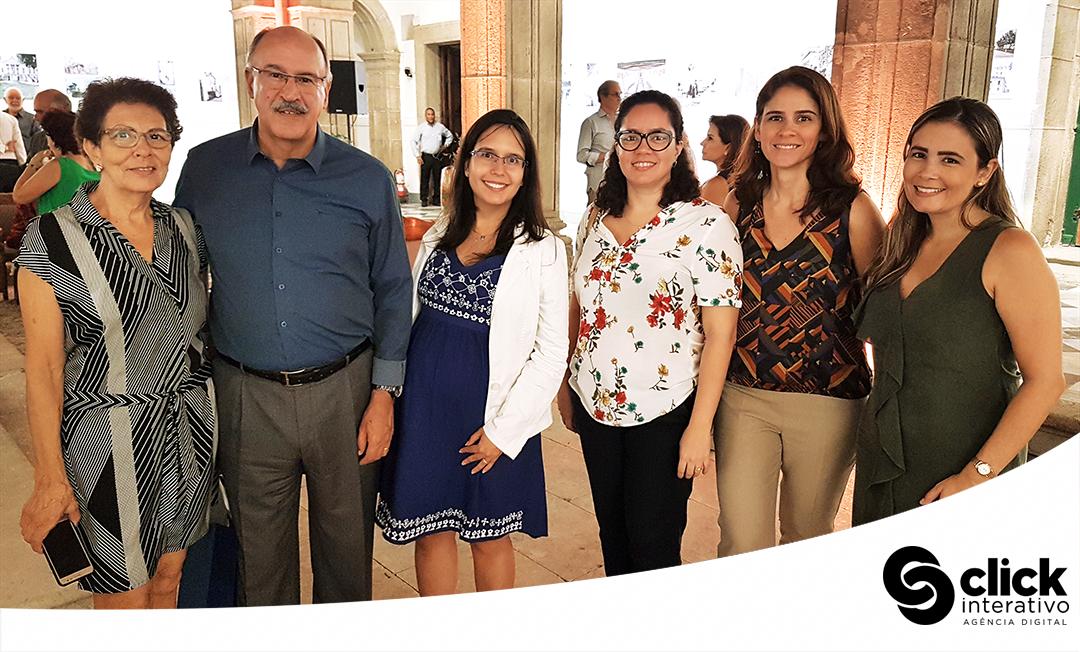 clickinterativo's tweet photo. A Click Interativo prestigiou o lançamento do livro "Uma História da Santa Casa de Misericórdia da Bahia 1549 ~ 2019" de autoria do pesquisador Nelson Varón Cadena, que faz parte das comemorações dos 470 anos da @santacasadabahia. ❤ https://t.co/6hVTyle6V8