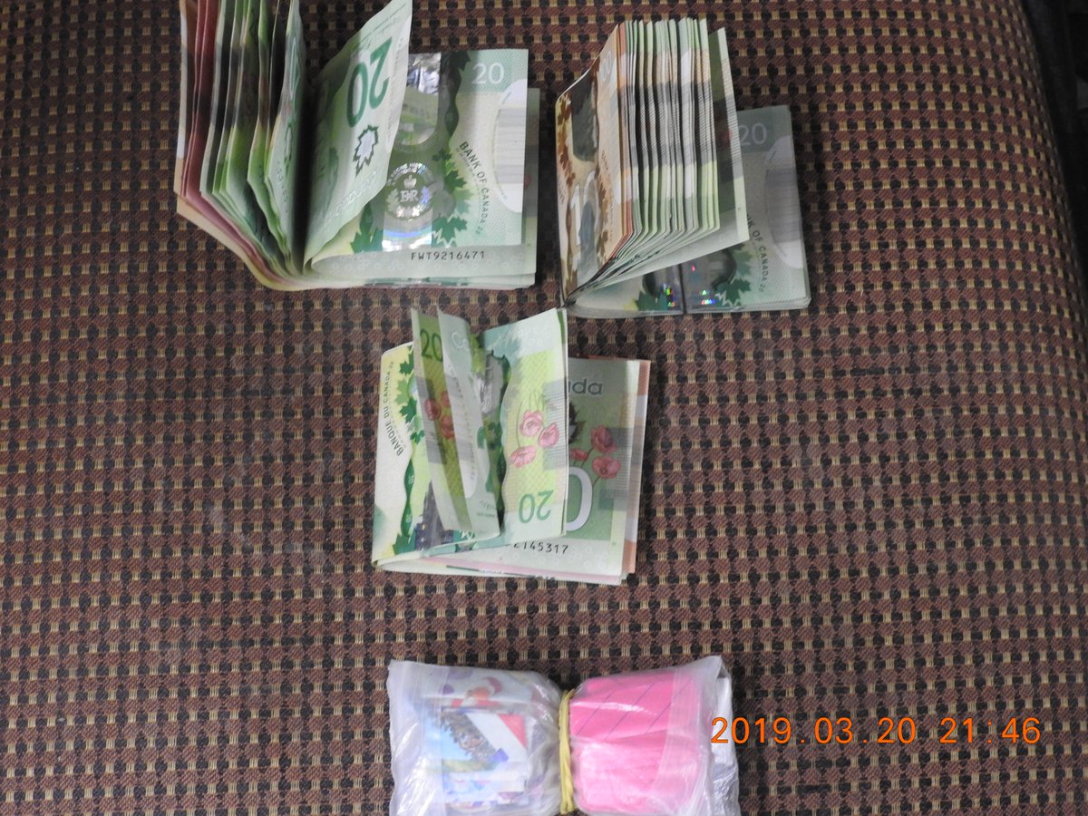 tbpsmedia's tweet photo. Joint Task Force Fentanyl Seizure the Largest in Thunder Bay to date.  #tbay @OPP_NWR @OPP_News @NAPS_Police @anish_police  ^SP 

Media Release: https://t.co/o3xIONbTY9 https://t.co/yDO8o1U2Kx