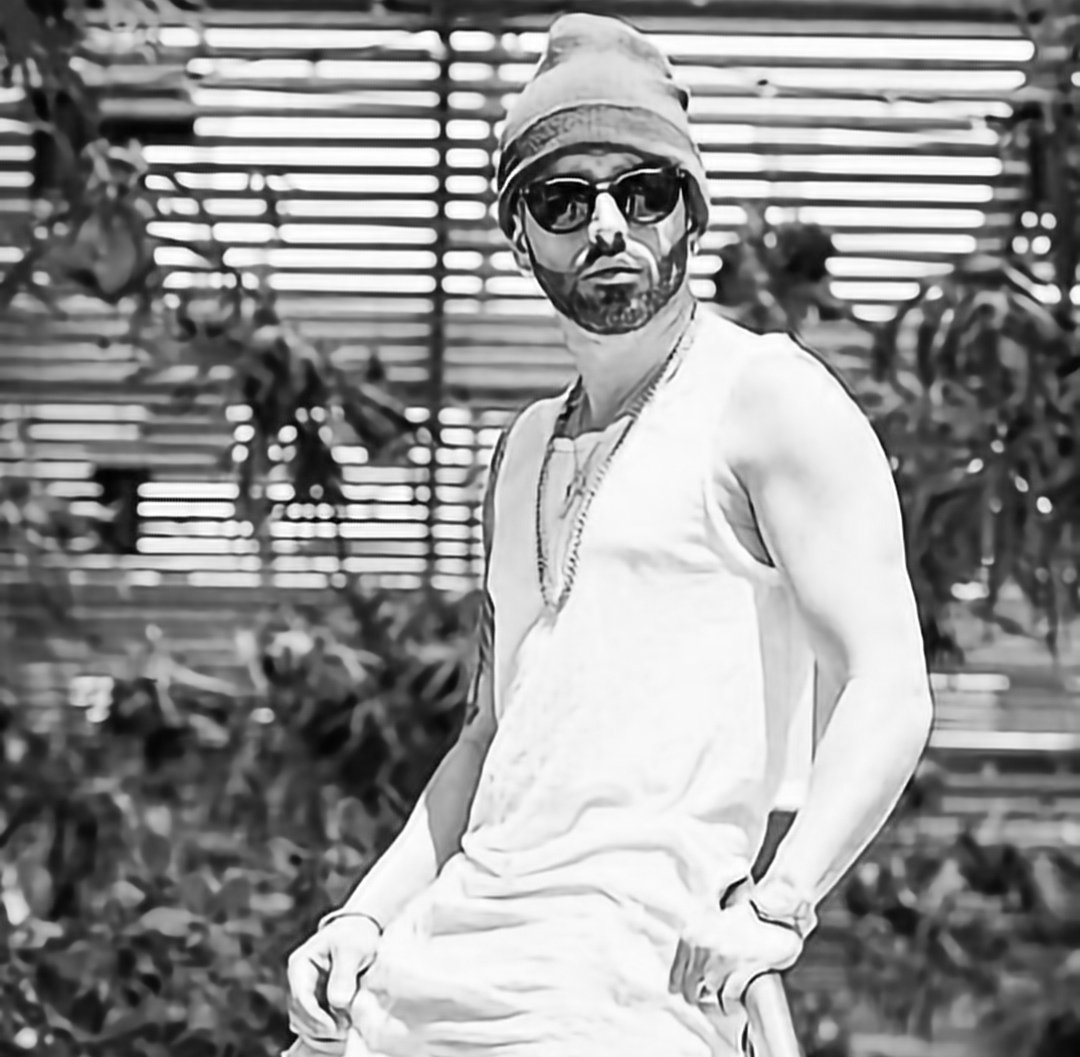 todoincluidoof's tweet photo. #NewMusicAlert 🚨
El puertorriqueño @yandeloficial está de estreno con su nuevo single #QueNoAcabe 💕 con el cual podemos ver su lado romántico en el género urbano 👏🏻
El lyric vídeo ya tiene +9M de views 😎
Dale ▶️ https://t.co/c12Cz7fDYW
@OyeAlbert897 💙 @pryzhill https://t.co/NfrRXSKIIh