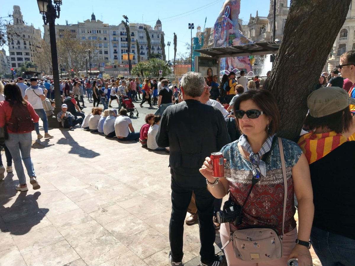 finaff8's tweet photo. #magiceurostars #fallas2019 https://t.co/EnlKzlbKeG
