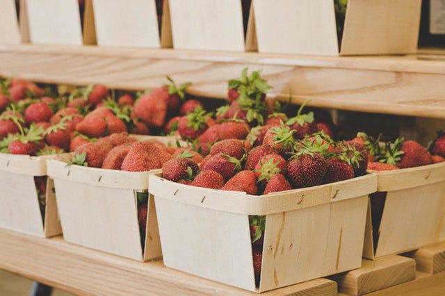 Contguard's tweet photo. A food shippers biggest nightmares and how to avoid them using real time cargo monitoring.
https://t.co/7UDiZ8SLud
#supplychain #logistics #technology #dataloggers #realtime #trackcargo https://t.co/9Eo2HEF5Gs