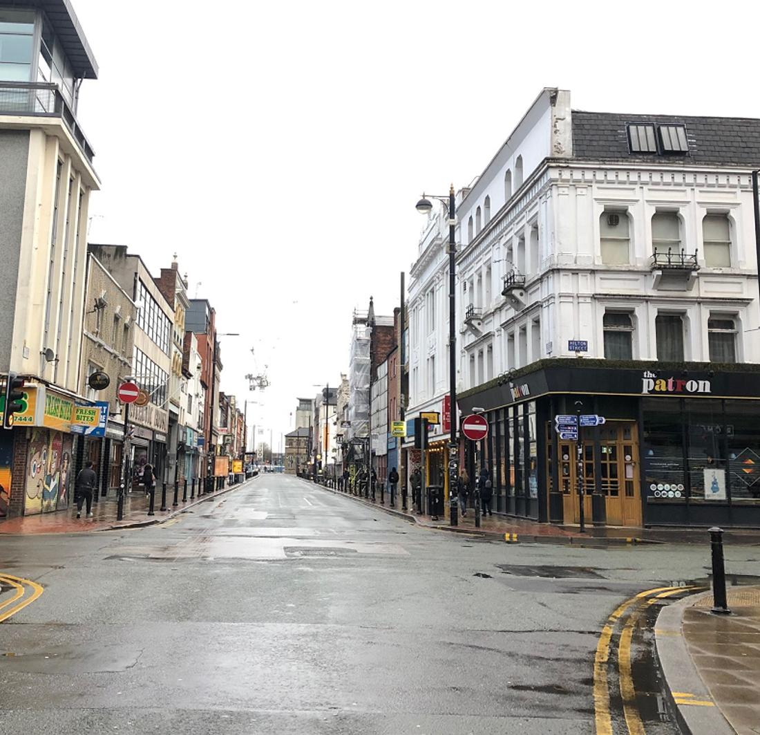 space_zer0's tweet photo. Oldham Street Manchester, captured 34 years apart! 

Can you spot any changes?

#ThrowbackThursday
#Architecture 
#Manchester
#_ZERO https://t.co/Bo9DwQPqVP