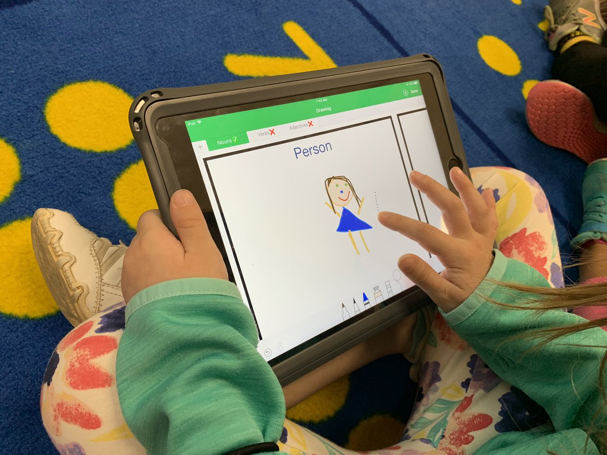 ISSDTL's tweet photo. Apple Coaching Cycle at Cool Spring today - amazing  creativity coming from these students! What a fun way to demonstrate learning! @isschools #issdtl https://t.co/JlGDoOE0s2