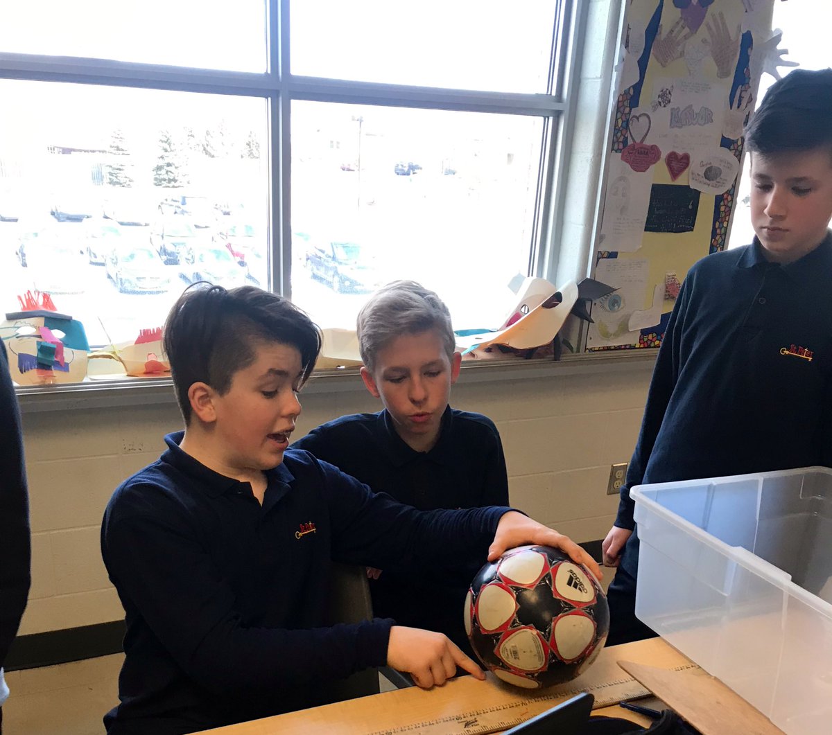 Ms_SAlves's tweet image. Problem-solving continues #Measurement #StudentLearningGoals #StudentVoice #application #handsonlearning @stpetersmilton