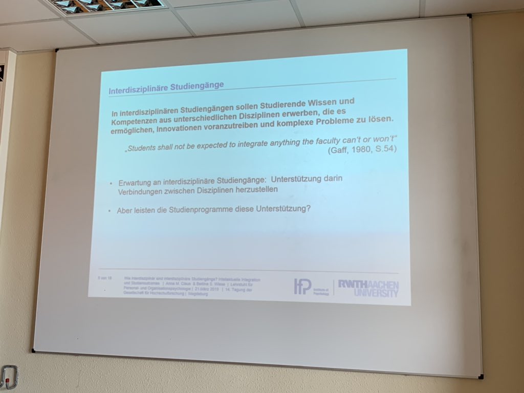ELAI_tim's tweet photo. „Students shall not be expected to integrate anything the faculty can‘t or won‘t“ #gfhf2019 #interdisziplinär #interdisciplinarity #hochschulforschung https://t.co/e83injWp9P