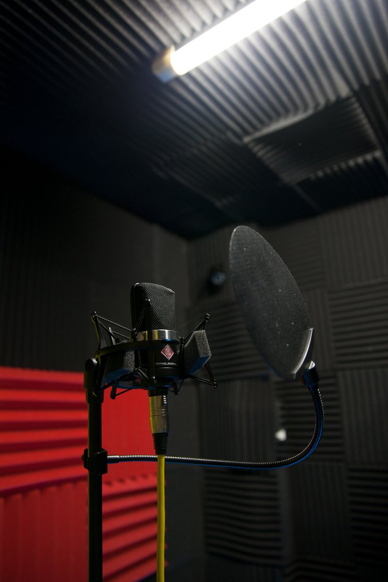 BigKodez's tweet photo. Are you a musician who would like to record in an environment that encourages you to unlock your full potential ? Are you an engineer or producer with clients but no space to work from ? get in contact.

You can book via https://t.co/memrsJ6vO8 or email Info@undeniablestudios.com https://t.co/3HkuW3AlW4