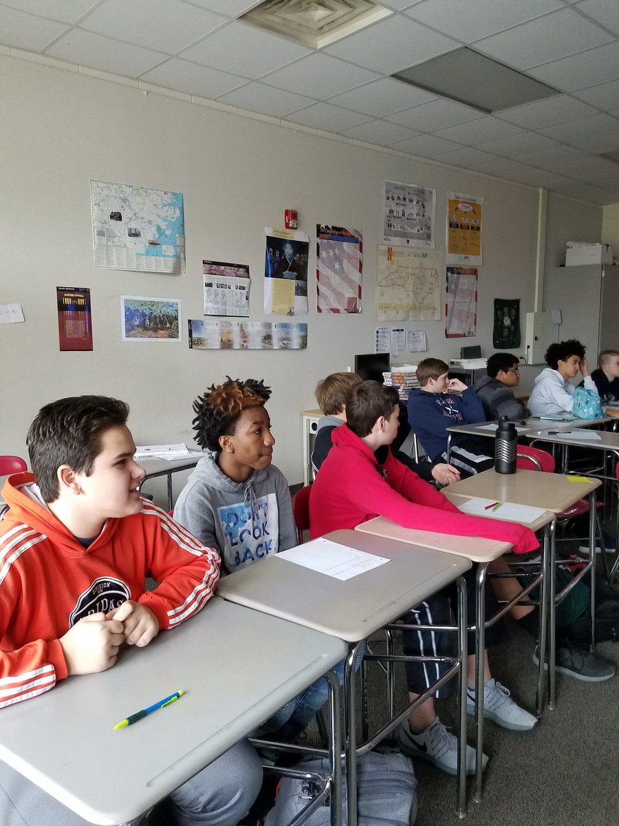 kerribridges's tweet photo. Pathways..making a difference!The power of saying yes to opportunities!#SalemProud #salempathways #schoolcounselorsmakingdifferences https://t.co/9JJeEy8rQH