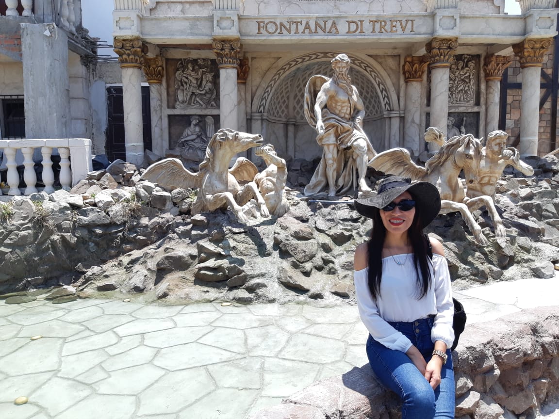 carlareyn's tweet photo. En roma 😍 https://t.co/huZe15vj2m