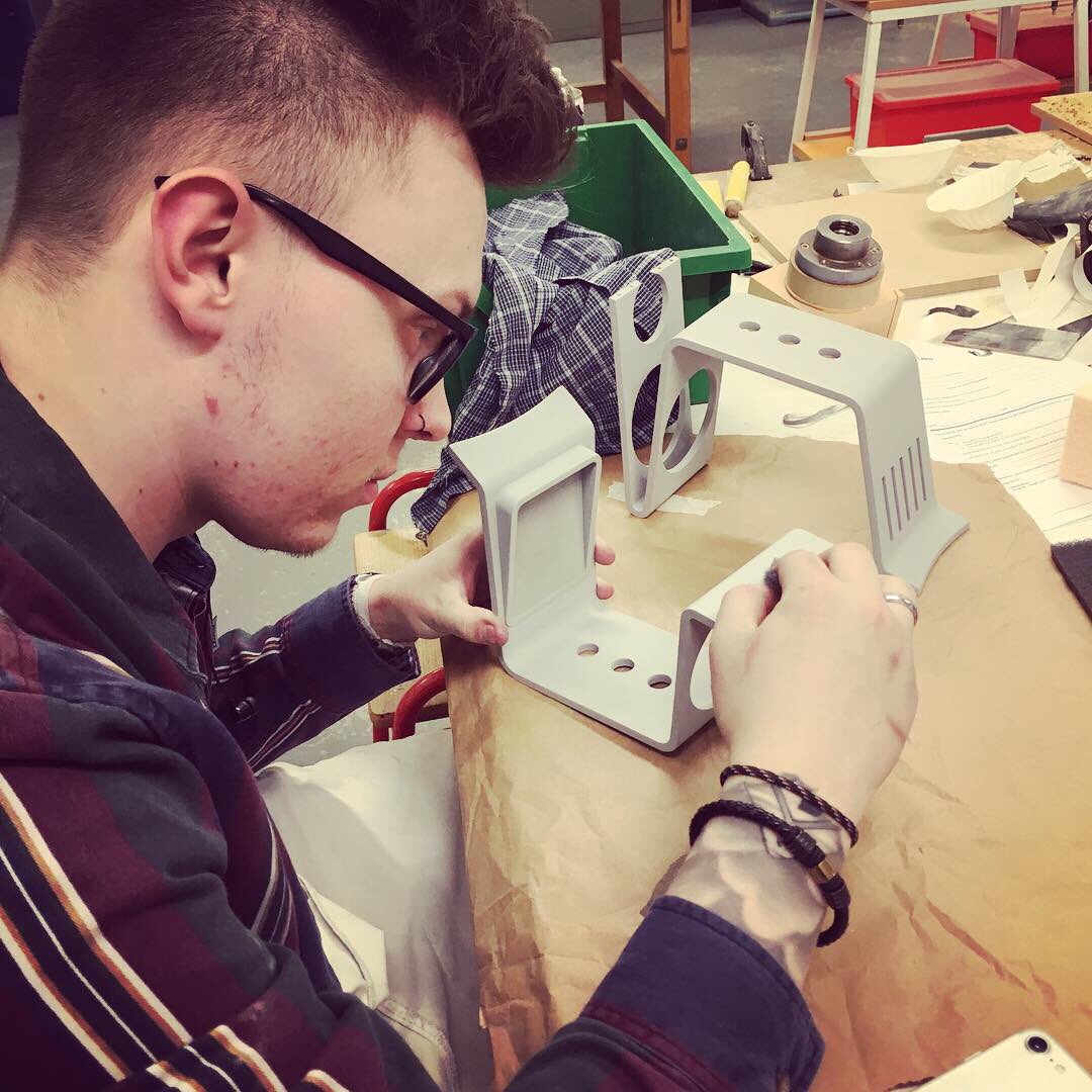 MAF3069's tweet photo. Final models are starting to take shape in the workshops #productdesign #designstudent #modelmaking #cncrouter #prototype #prototyping #foammodels #teessideuniversity #teessideuni #tu_ssed @TeessideUni @TU_SSED @TeesUninews https://t.co/0EJRXo6NsW