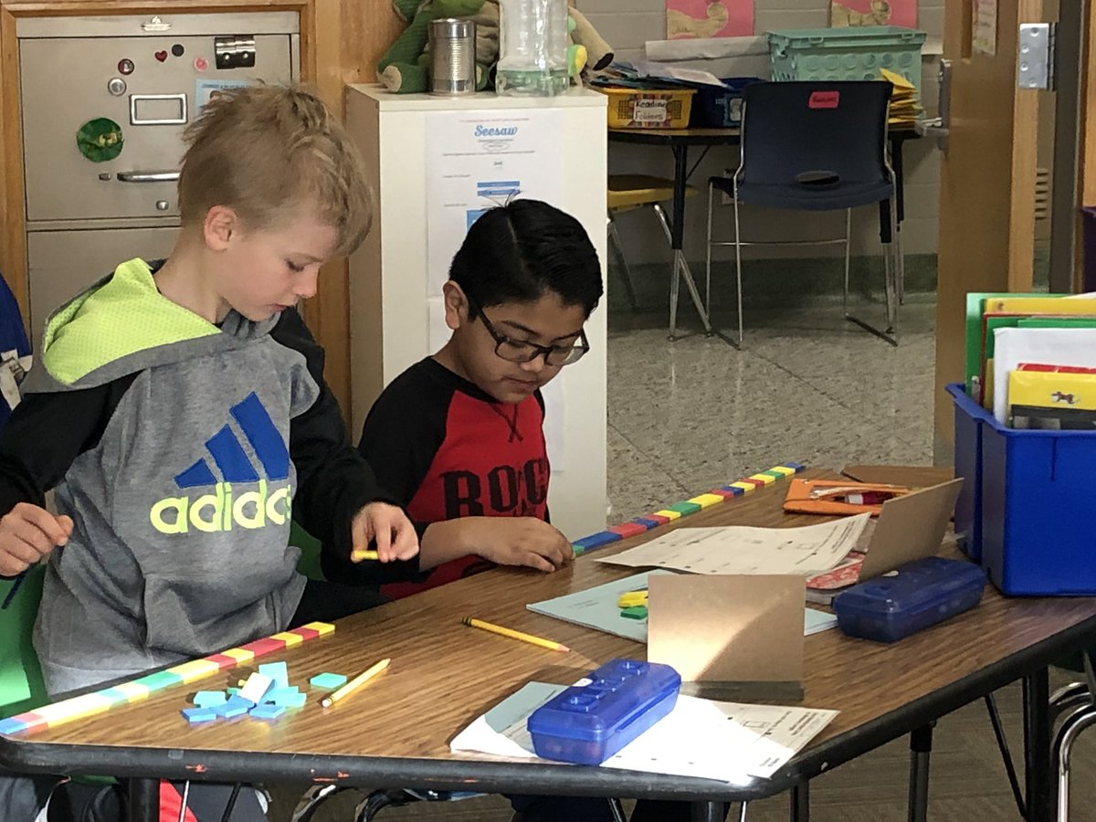 Legacy_DScott's tweet photo. Teamwork is the best kind of work! #teamwork #measurement #OPSPROUD #crestridgeproud @OPS_Crestridge #mathgrowthmindset https://t.co/urrmbERRA8