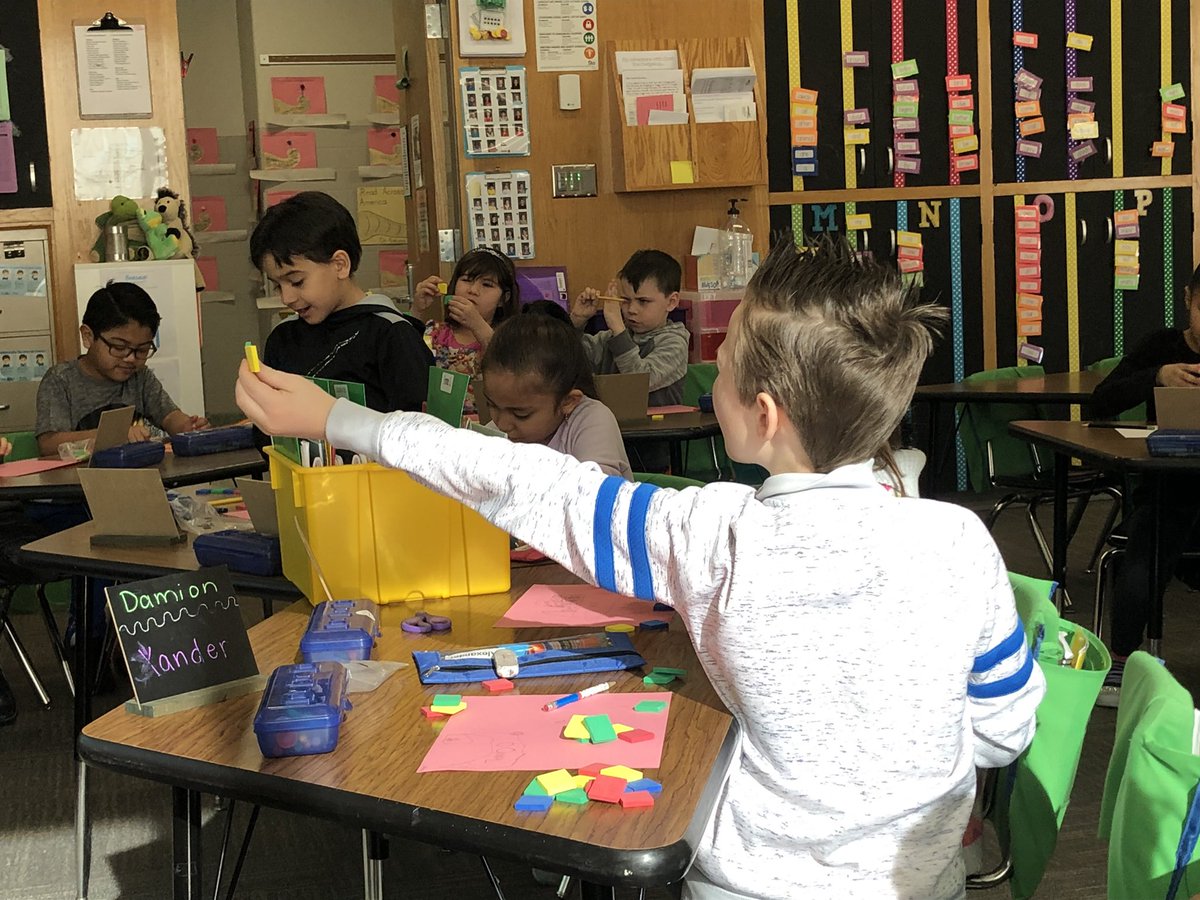 Legacy_DScott's tweet photo. Teamwork is the best kind of work! #teamwork #measurement #OPSPROUD #crestridgeproud @OPS_Crestridge #mathgrowthmindset https://t.co/urrmbERRA8