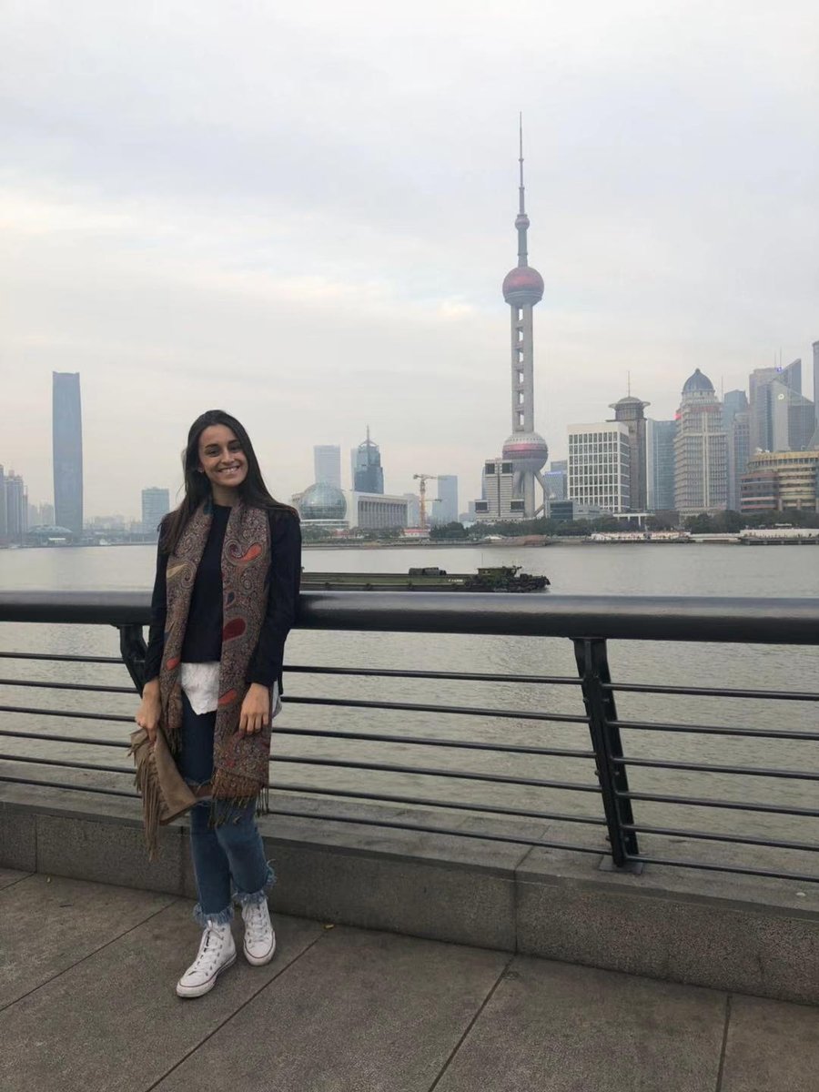 MIO__MU's tweet photo. Clara Fernández, alumna de la 3ª edición del Máster en Internacionalización de Organizaciones, está realizando las prácticas en Ategi Shanghai en el ámbito de global sourcing. La experiencia está siendo única y muy positiva #LearningFromReality https://t.co/OCTShAaSUe