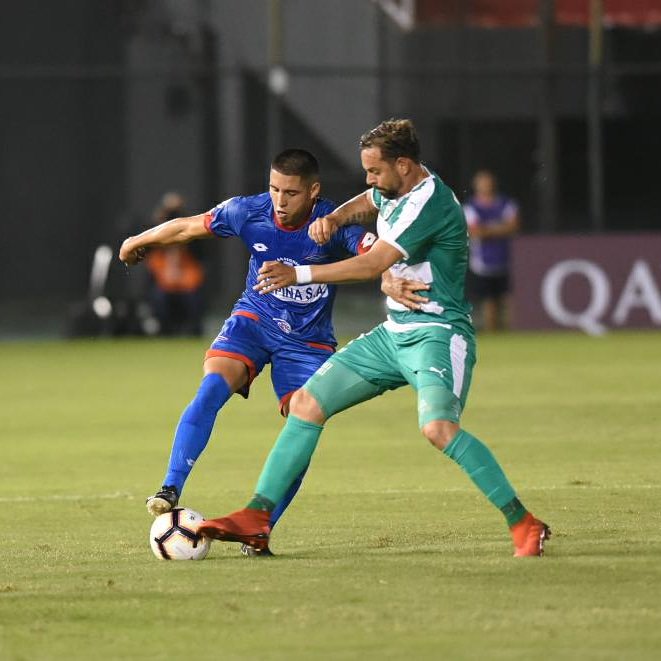 rmc_sports's tweet photo. #DESTACADO | Gran partido de Jordan Santacruz en #IndependienteFBC

Fue la manija del equipo de Campo Grande ante #LaEquidad y siempre intentó hacer jugar a su equipo.

¡Buen arranque internacional, Jordan!

Representado por @regis_marques_

#RMCSports | #JordanSantacruz | @mk1py https://t.co/sklkmJnaWY