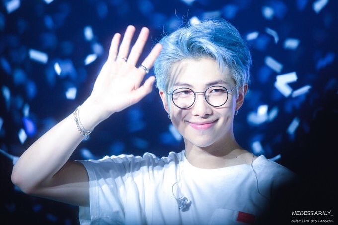 mo_leak's tweet photo. 190320 NamJoon LYS tour in Hongkong @BTS_twt 
#bts_world_tour #BTSLoveMyself #RM https://t.co/palTX6Gqvn