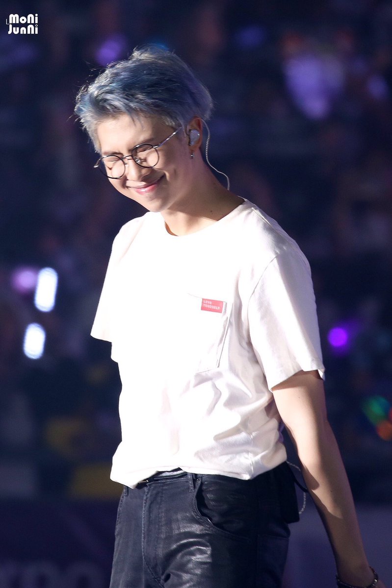mo_leak's tweet photo. 190320 NamJoon LYS tour in Hongkong @BTS_twt 
#bts_world_tour #BTSLoveMyself #RM https://t.co/palTX6Gqvn