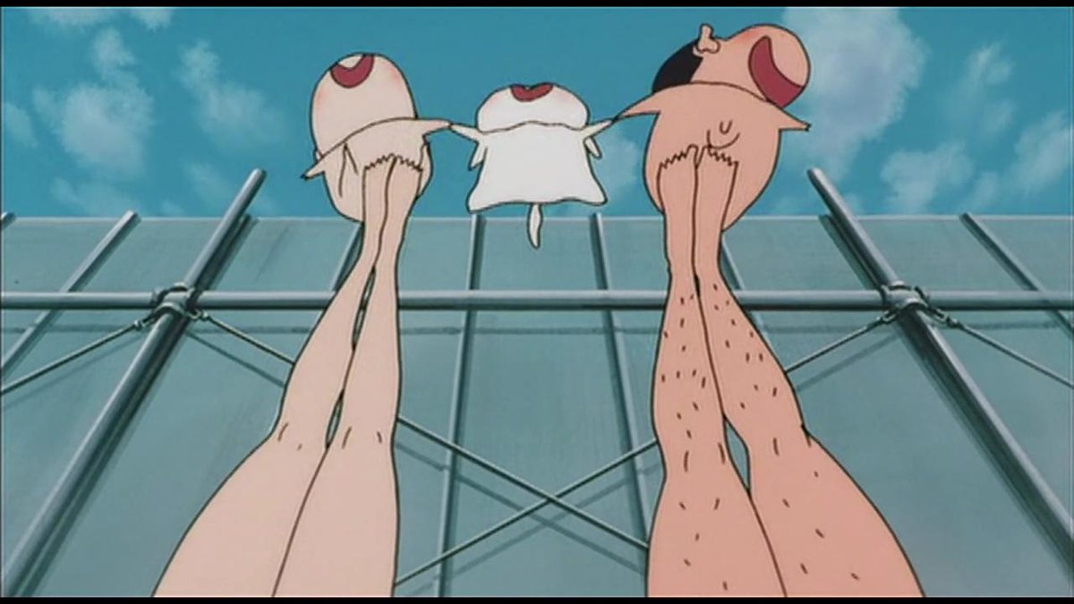 緋村真当斎 on twitter クレヨンしんちゃんの温泉映画 今見るとみさえが全裸で温泉に入ってシンクロしてるシーンが美脚な上にあと少しで股間まで映るみたいなところまでいっててかなりビックリする