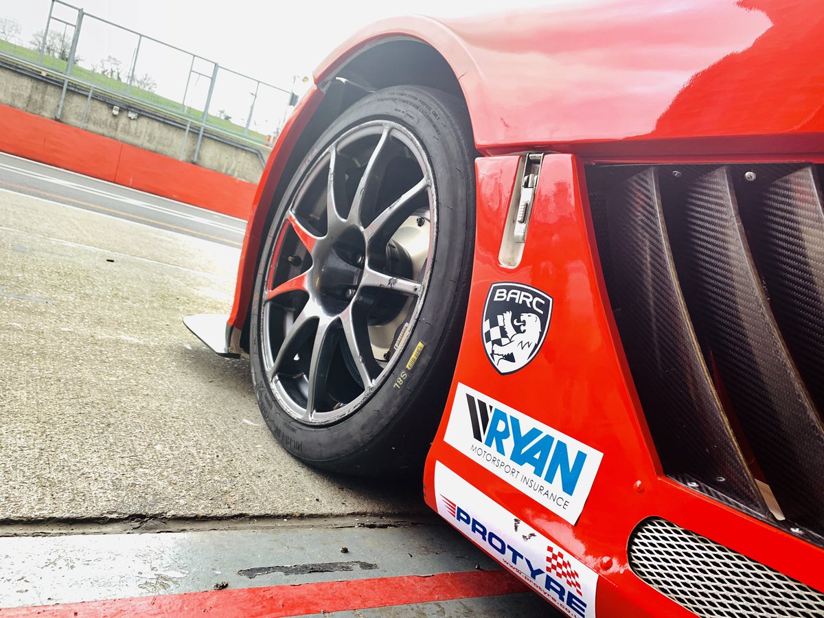 Kicking off a new <a href="/GinettaCars/">Ginetta</a> season in style at <a href="/Brands_Hatch/">Brands Hatch</a> today! #BARC