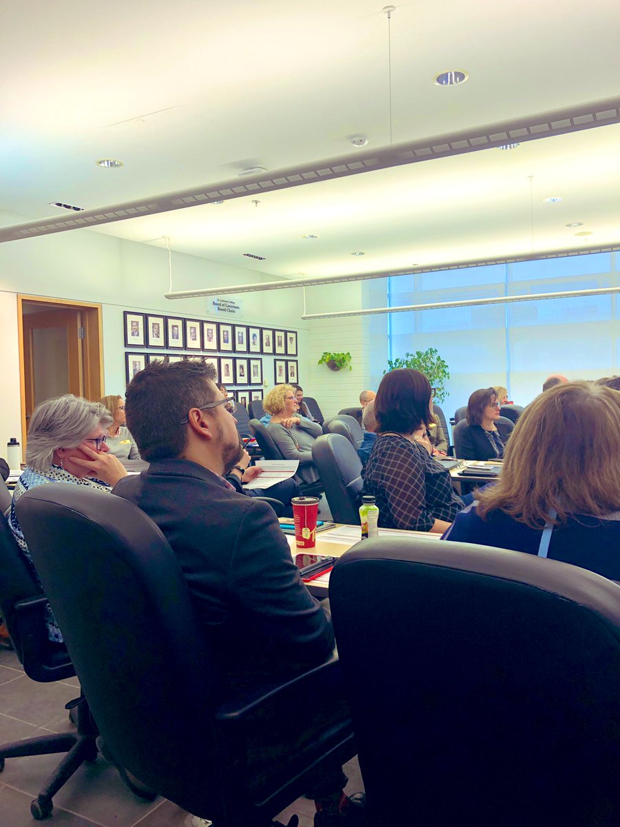 gvollebregt's tweet photo. Full house at our @whatsinsideslc College Leadership Team as Janet Greer leads the team on a discussion of ‘Measurements of success’ for our new #StratPlanSLC https://t.co/cXEe6Rqita