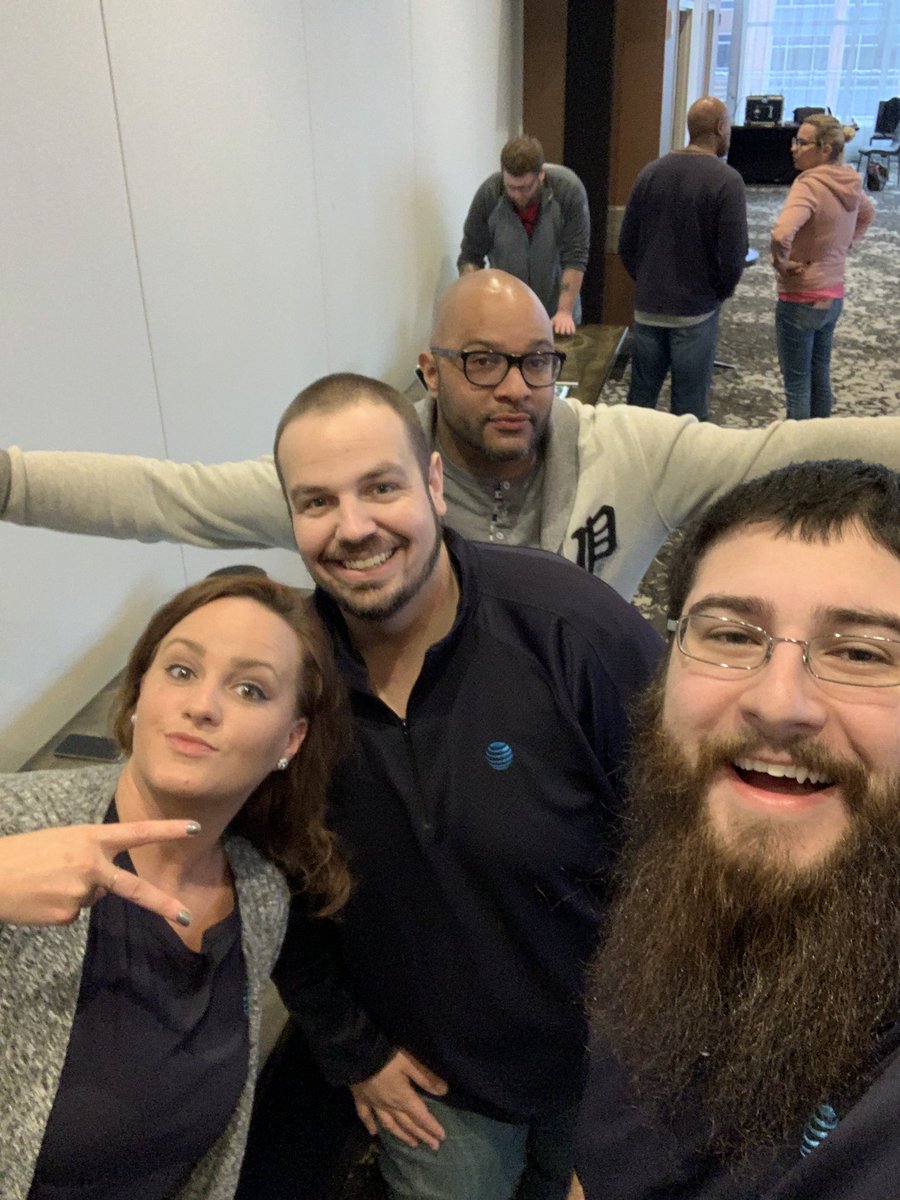 Jon_Russell__'s tweet photo. Apple masters training!!! #apple #applemasters #att #LifeATATT #LVM #LOWERNAZ #BARTONSVILLE @MishaStar82 @andrewtheyetti  @omar @Seaney_P_ @HairflipV @CoachRobey4 @Aerial_Gallo @TT_CGM @judy_cavalieri https://t.co/YJU6yuhOUd