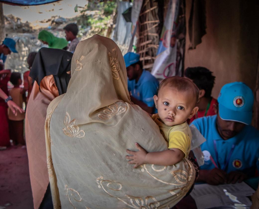 MedairNL's tweet photo. Deze week doen onze teams die in #Kutupalong Refugee Camp werken mee aan "Nutrition Action Week", een initiatief van de overheid van #Bangladesh en de voedingssector. 
#NutritionActionWeek #Bangladesh #RohingyaCrisis
in samenwerking met @UNICEF #Unite4Nutrition #Rohingyas https://t.co/fNegGY8uqi