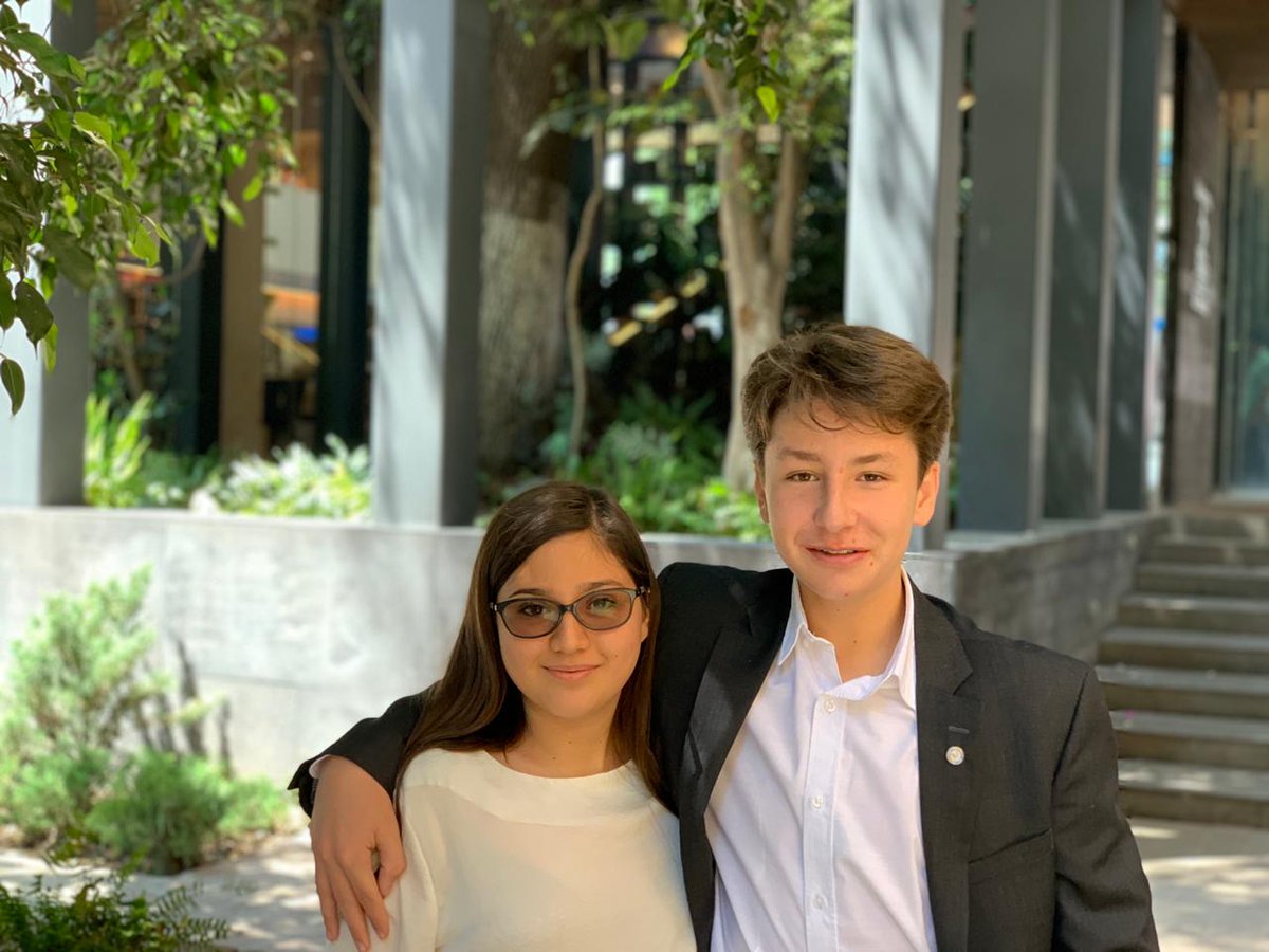 GreenvalleyScho's tweet photo. Mariana Granados y Raoul Le Chevallier en Anglo Arts XVII #ShakespeareCompetition Final Nacional
#OrgulloGVS
#BestSchoolToBe
@patygreenvalley @preescolargvs https://t.co/IUSr8Nxrr7