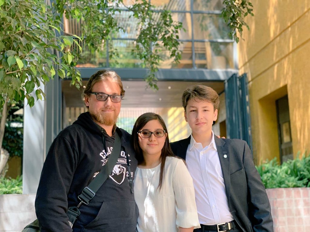 GreenvalleyScho's tweet photo. Mariana Granados y Raoul Le Chevallier en Anglo Arts XVII #ShakespeareCompetition Final Nacional
#OrgulloGVS
#BestSchoolToBe
@patygreenvalley @preescolargvs https://t.co/IUSr8Nxrr7