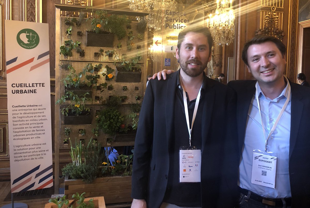 Amandine_Mg's tweet photo. #hackingParis - à découvrir dans l’espace start-up @CueilletteU, une solution pour une agriculture productive, qui dépollue la ville et qui crée du lien social ! Une boucle circulaire, qui permet rentabiliser de l’espace non utilisé ! #MBADMB #startup https://t.co/aXTwUPFeHR