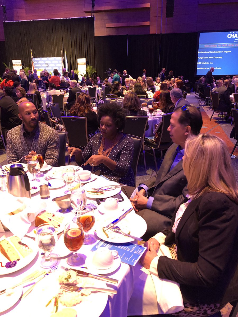 myVBMBC's tweet photo. Mayor Bobby Dyer greeted hundreds of #cityleaders and #volunteers yesterday and gave his first State of the City address. #VBMBC was there to support him as our liaison and left the event feeling proud to be #citizens of The City of YES! Kudos, Mayor Dyer. Let the work begin! https://t.co/oXSGx3Q7zM