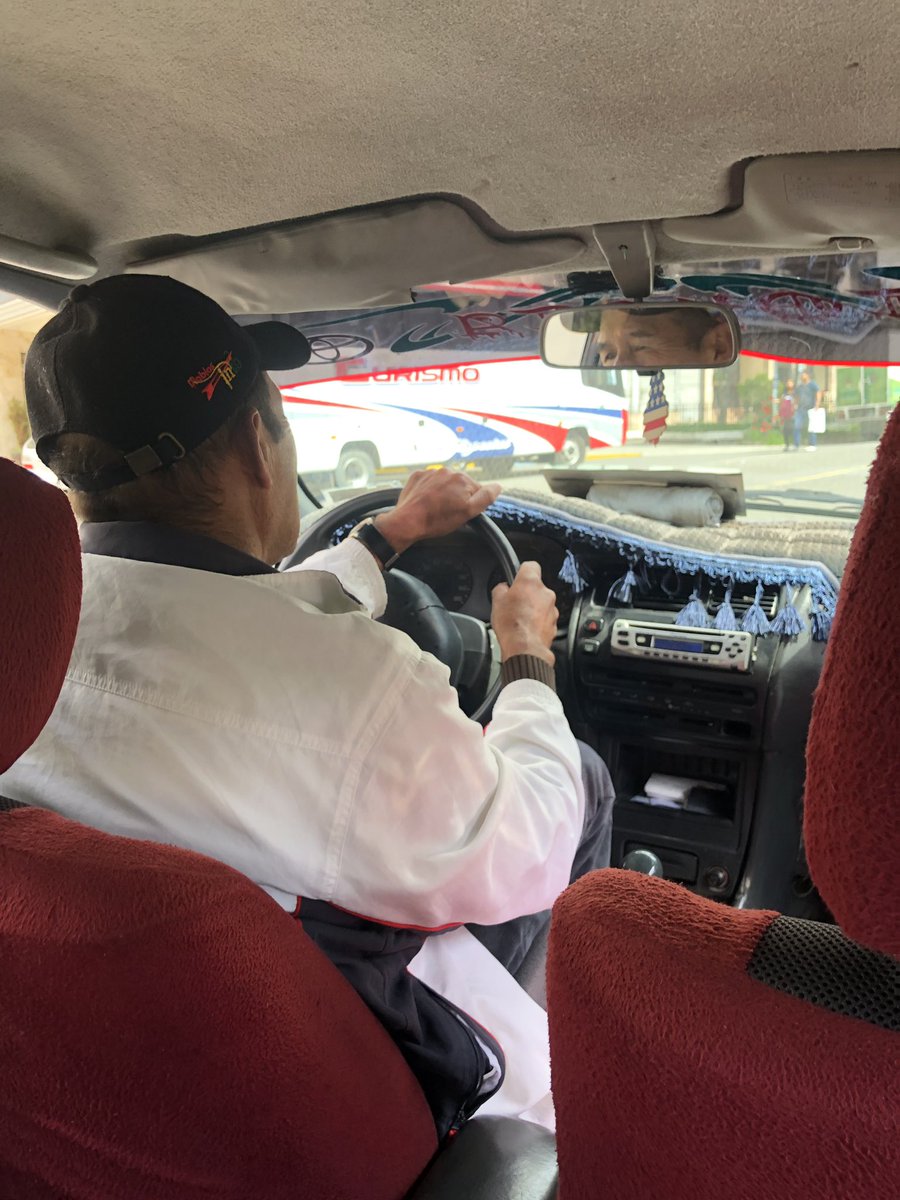 tinsotomayor's tweet image. Hasta podrá sonarles tonta la pregunta pero, quien regula el precio de los taxis!!! Hasta cuando el abuso?