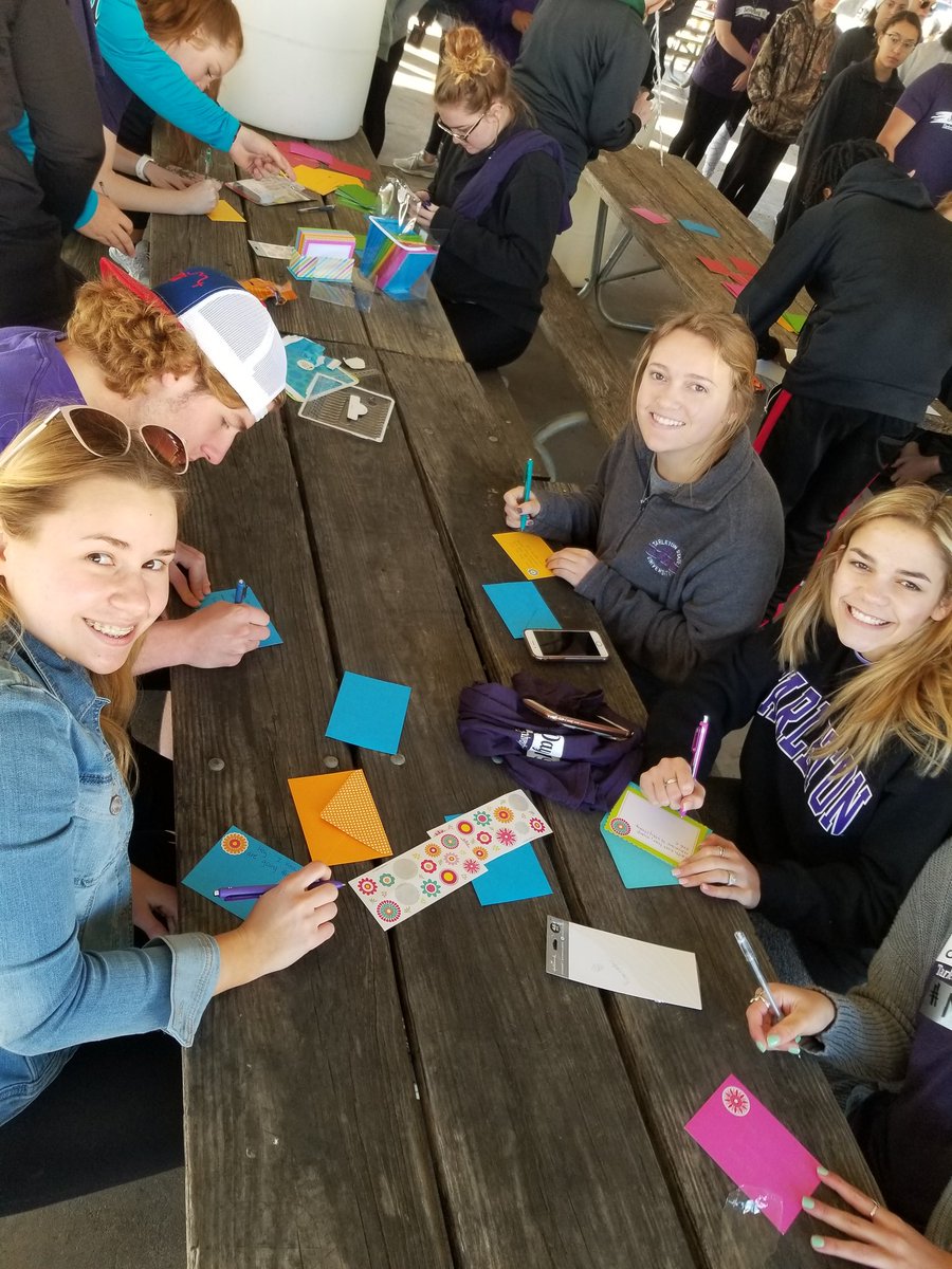TarletonPrez's tweet photo. Best day ever! @TarletonRevived, Team Kinesiology, &amp; Tarleton Psych is promoting wellness in our community with a 5K in Stephenville City Park #MonkStrong #TarletonWellness #TarletonService19 https://t.co/ojFMDLQ5Jh