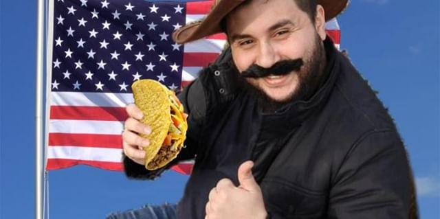 Samimirk's tweet image. Sur Instagram je suis enfin de venu un meme 😭😍
(Merci 😂😂)