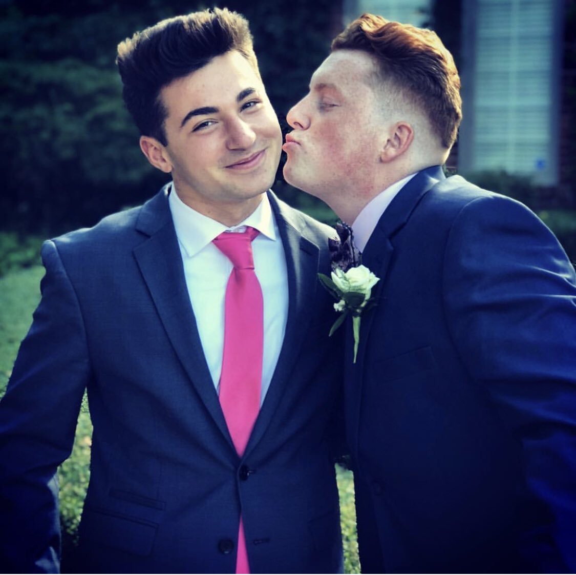 IBlakeseidell's tweet photo. Happy birthday to my other twin #demoncreated #dbzforlife @AlexVitale24 love ya man eskimo for life https://t.co/fNDIjlaS0U