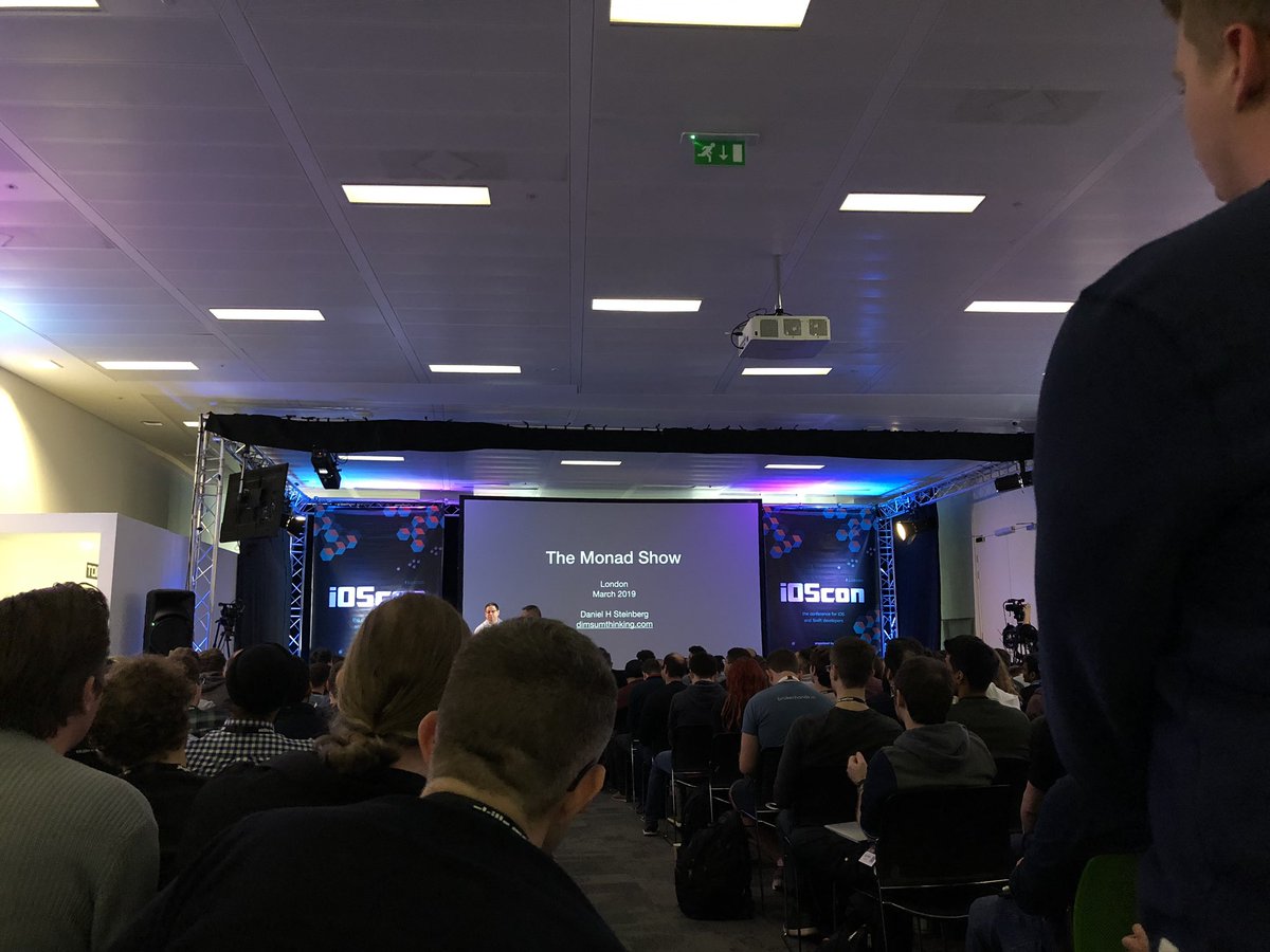 anainogal's tweet image. Best keynote ever by @dimsumthinking #iOSCon