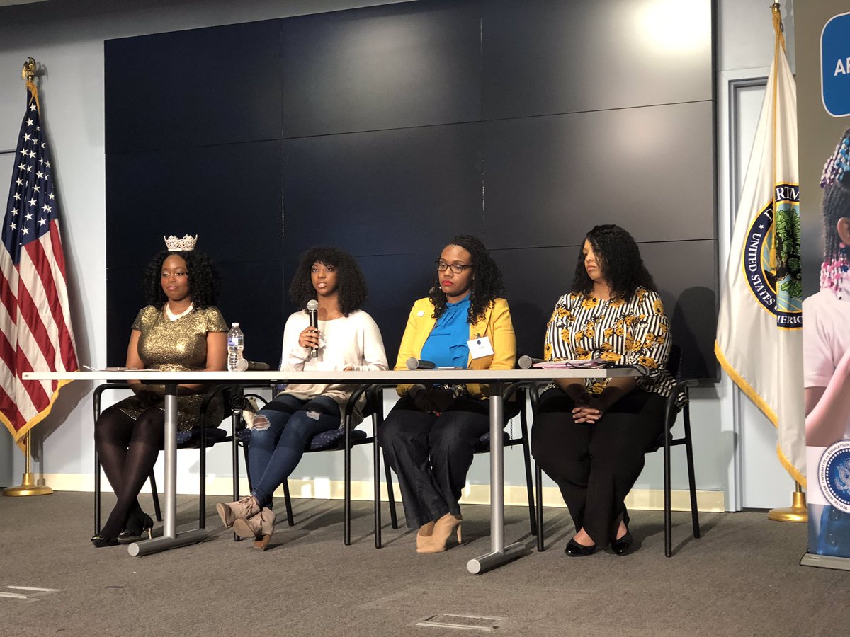 NotOKApp's tweet photo. At the @usedgov this morning talking about mental health #afamwomenlead https://t.co/MqT4icosWb