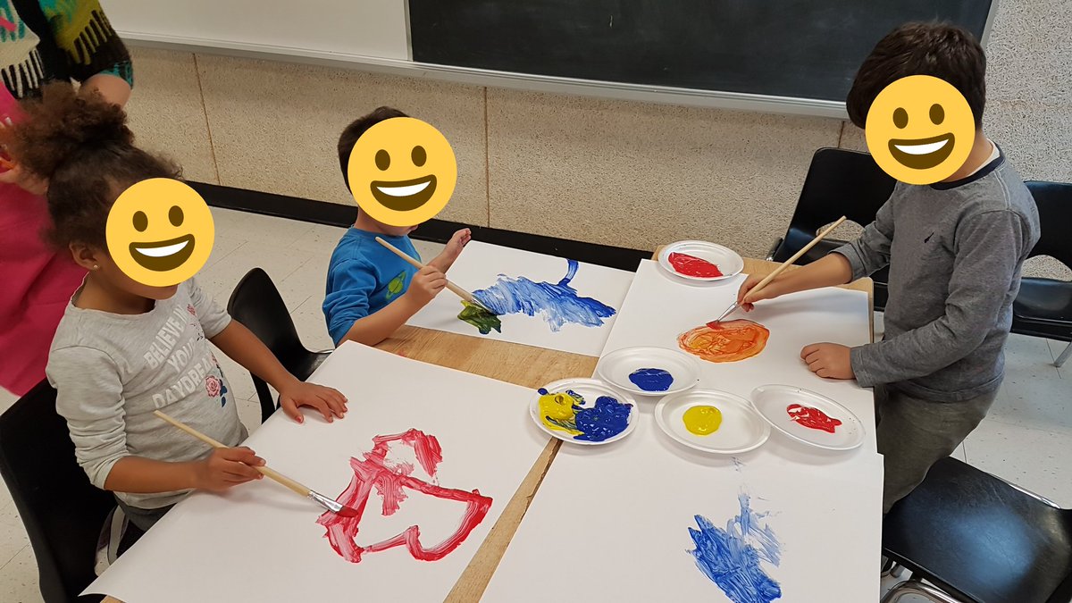 strk_ss's tweet photo. Painting adventures with @dcimolai #Creative #Colours #WhatDoYouThink https://t.co/aeDT7C6QsR