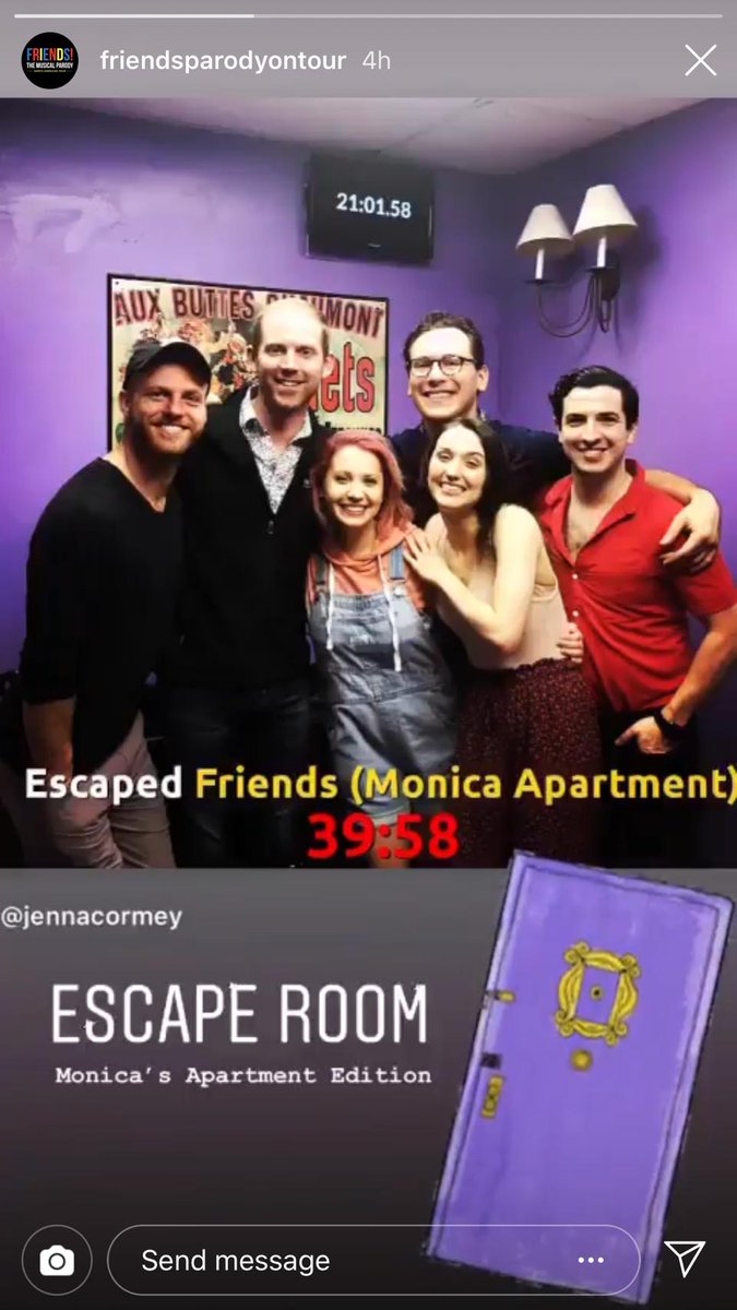 LegendsofXscape's tweet photo. The #Cast and #CrewMembers of the #BroadwayMusical @FriendsParodyTour did an amazing job of #TeamBuilding and #TeamBonding playing the appropriate themed room #Monica’sApartment while our tour in #WestPalmBeach performing @KravisCenter 👫👭👬  via https://t.co/aBfETrfGqZ https://t.co/qzzclbdtAC
