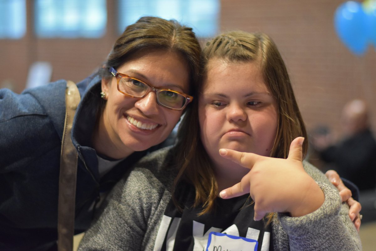 DSACentralCA's tweet photo. Happy World Down Syndrome Day!
¡Feliz Día Mundial del Síndrome de Down!
#wdsd2019 #dsacentralca #dsacc https://t.co/EKWHIpbKan