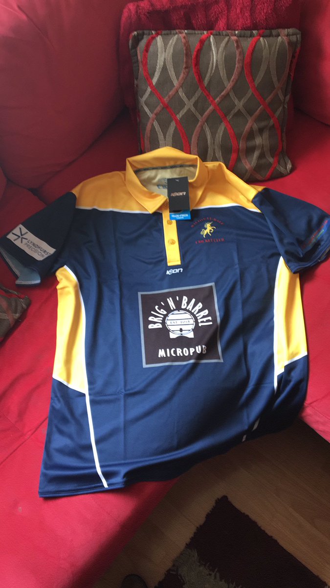 WLDCricketClub's tweet photo. Look what’s arrived! Delighted with our new @iconsportsuk training and playing wear! 

Thanks to @StonehouseHomes, @brignbarrel, @yewtreepreston, #Hosemaster, #MTSLogistics, @lyndhurst_pe https://t.co/Is0iyPuIyz