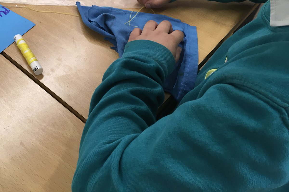 HifYear3's tweet photo. Sharp needles + nervous teachers + brave children = some amazing @SpecialOlympics t-shirts!! So proud of all the children in Year 3 today, they have worked so hard and produced some fantastic work😊 @HifYear3 @thePA_CT @AKnibbs1 @MrsAHaz #WhatITaughtToday #PACT https://t.co/NuhXL8sNDJ