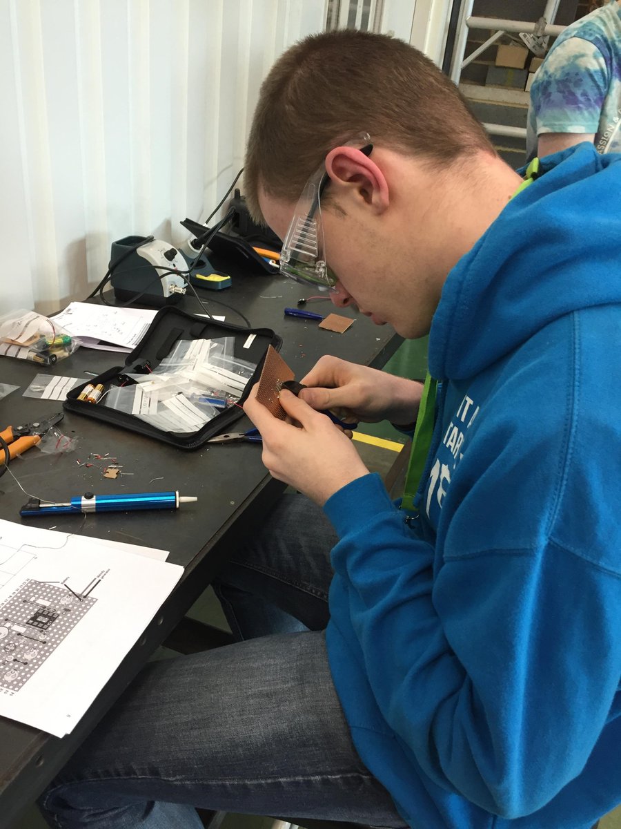 gifhe's tweet photo. It's been a great day at the Intercollege Championships. Take a look at what some of our learners have been up to this afternoon!

#intercoll19 https://t.co/Kyh4tg3KEj