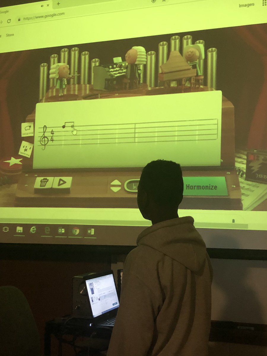 IHSOrch's tweet photo. Shoutout to @AustinMSBand for showing us the awesome @Google feature that lets our students compose their own music! #Bach #teamsharing @Austin_Broncos @IISDFineArts https://t.co/J5TOD32EMl