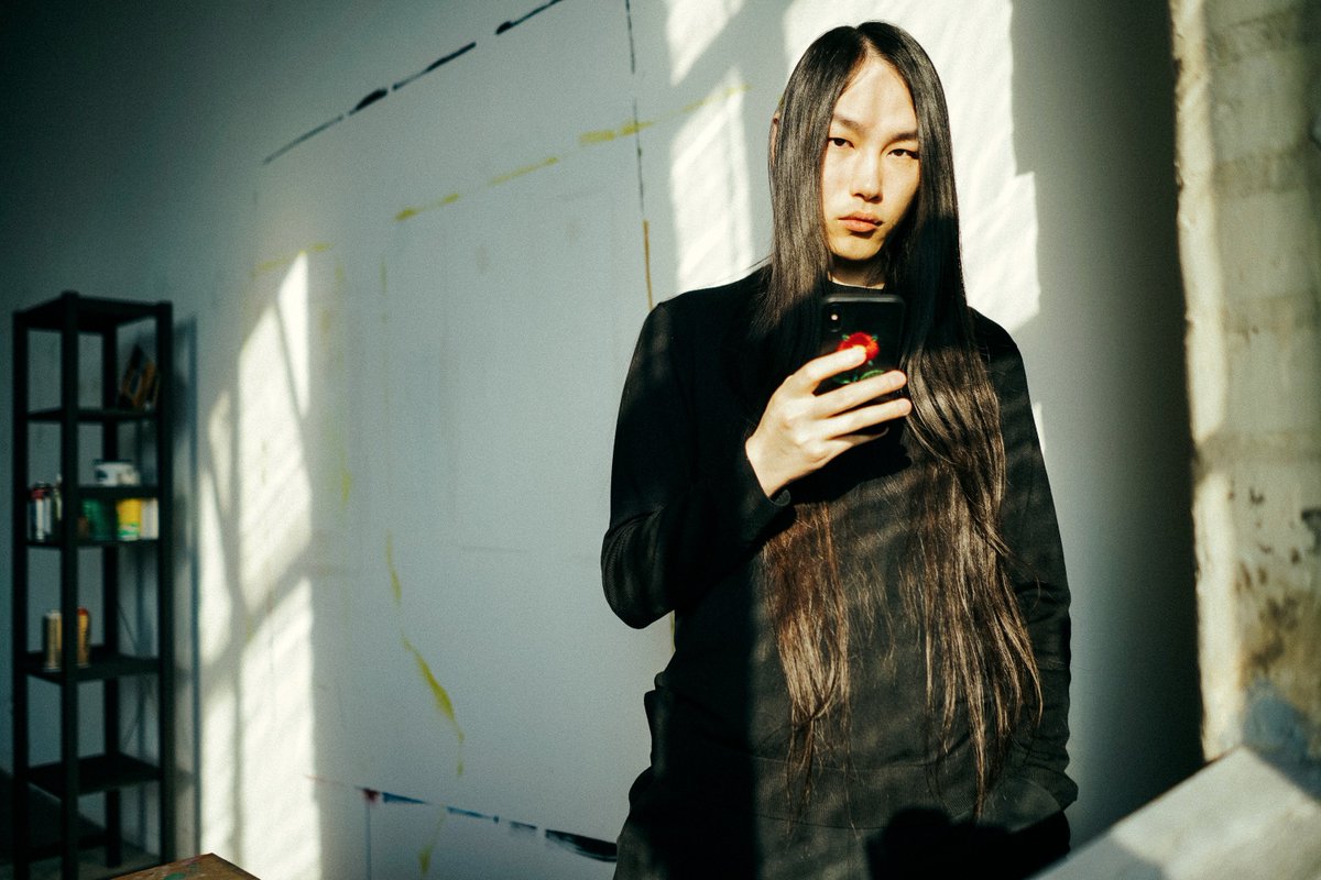 MDBKLeipzig's tweet photo. Wir heißen unseren nächsten #ArtistInResidence Cao Chao aus #China im #MdbK [studio] in der Spinnerei Leipzig (@Spinnereistr7) willkommen. Einen Monat lang wird der Fotograf #Leipzig sein zuhause nennen &amp; den kreativen Spririt der Stadt in seine Arbeit einfliessen lassen. https://t.co/oLeMmByP00