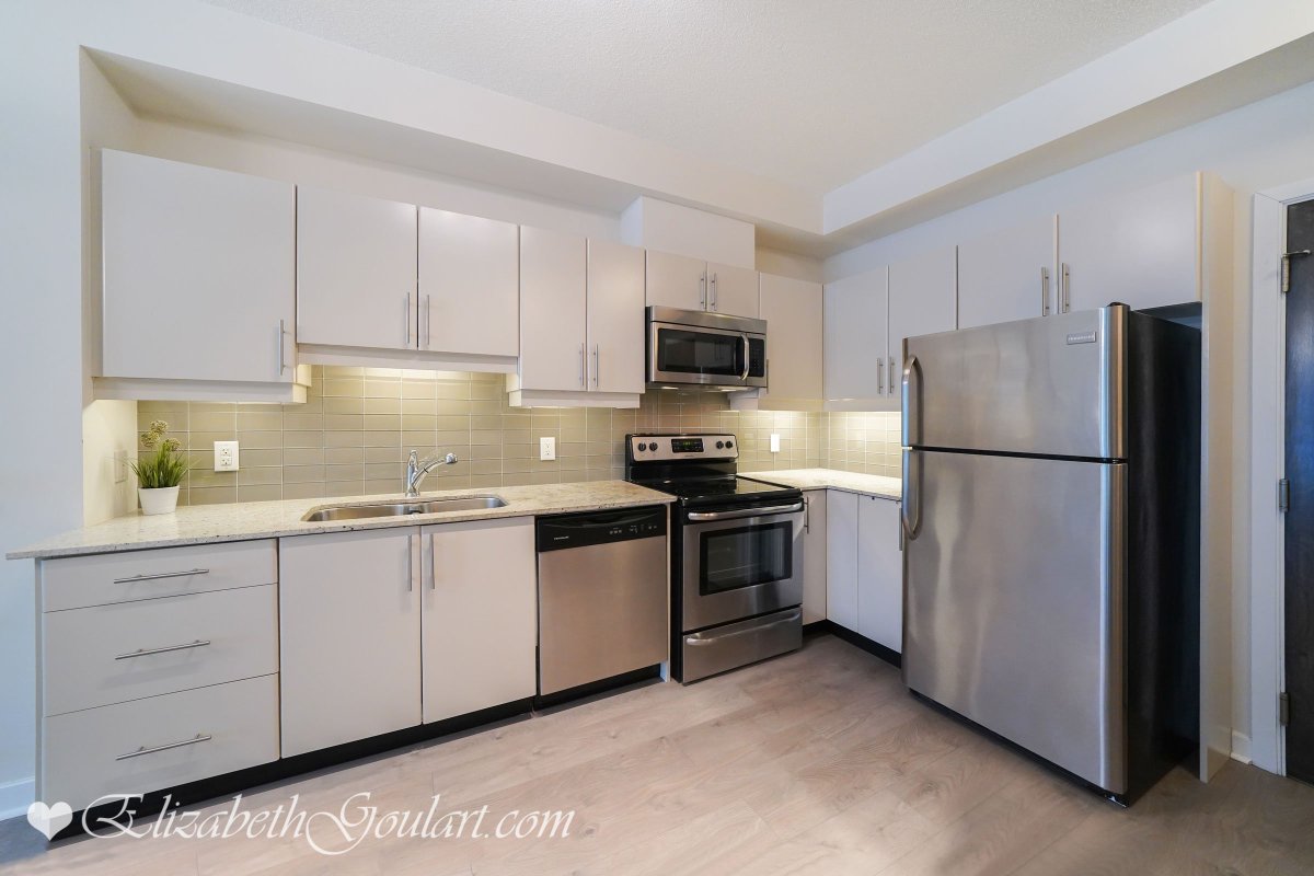 TOCondoRealtor tweet picture
